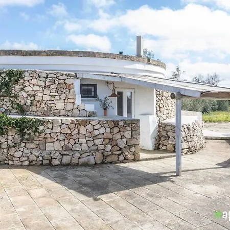 Trullo Edo Location Immersa Nel Taviano (Lecce)