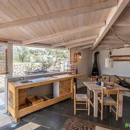 Hébergement de vacances Trullo Edo Location Immersa Nel *
