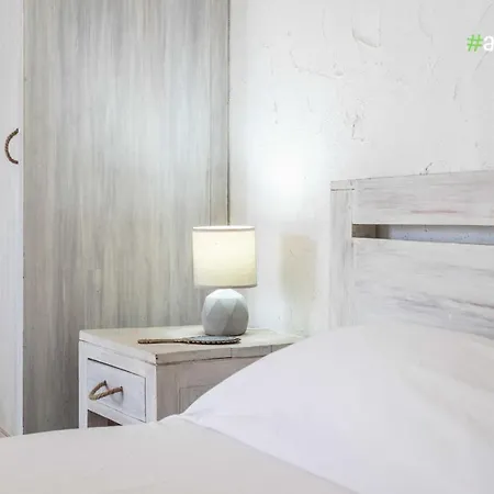 Trullo Edo Location Immersa Nel Taviano (Lecce)