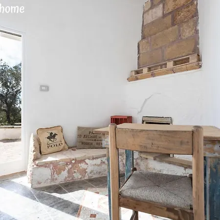 Trullo Edo Location Immersa Nel Hébergement de vacances *